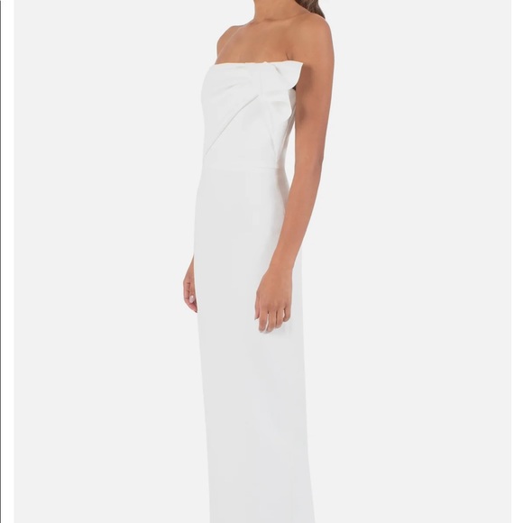 Beautiful dress! I’ve never worn because my event got cancelled! 50% off!!! - Picture 4 of 11